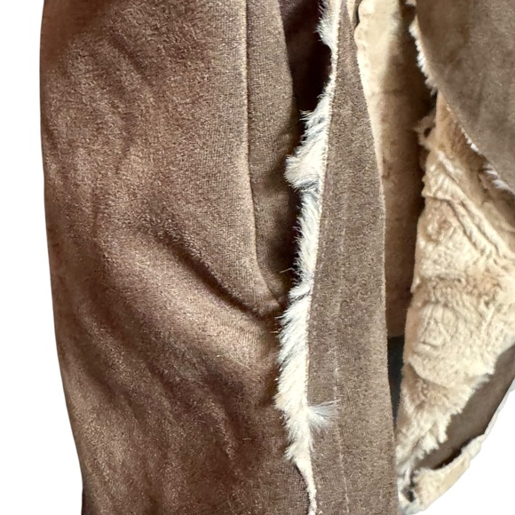 Double Zero Vegan Suede Faux Fur Chocolate Brown Open Front Cardigan Vest - Picture 5 of 11